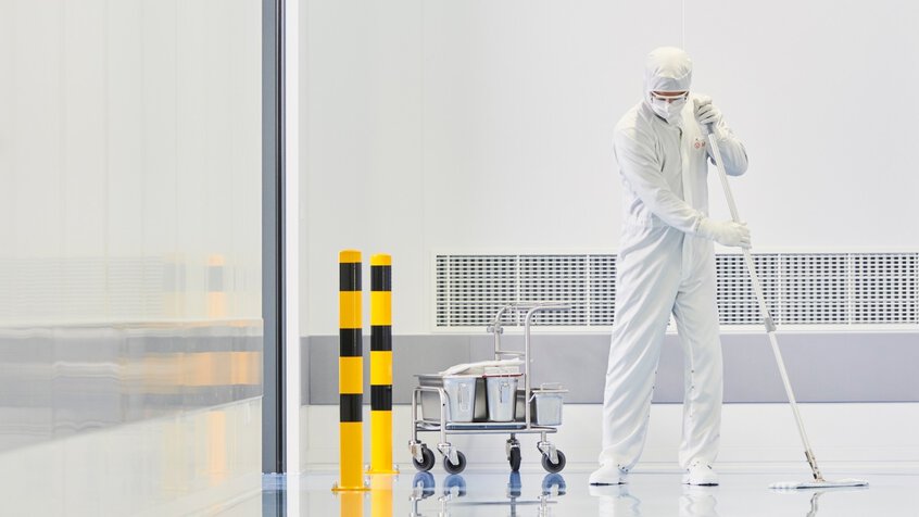 Reinraumreinigung